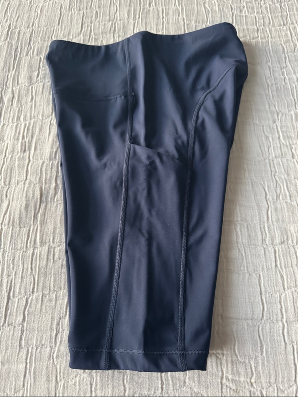 Athleta NWT Ultimate Stash Pocket 9” Short - Navy, Size S - Picture 7 of 8